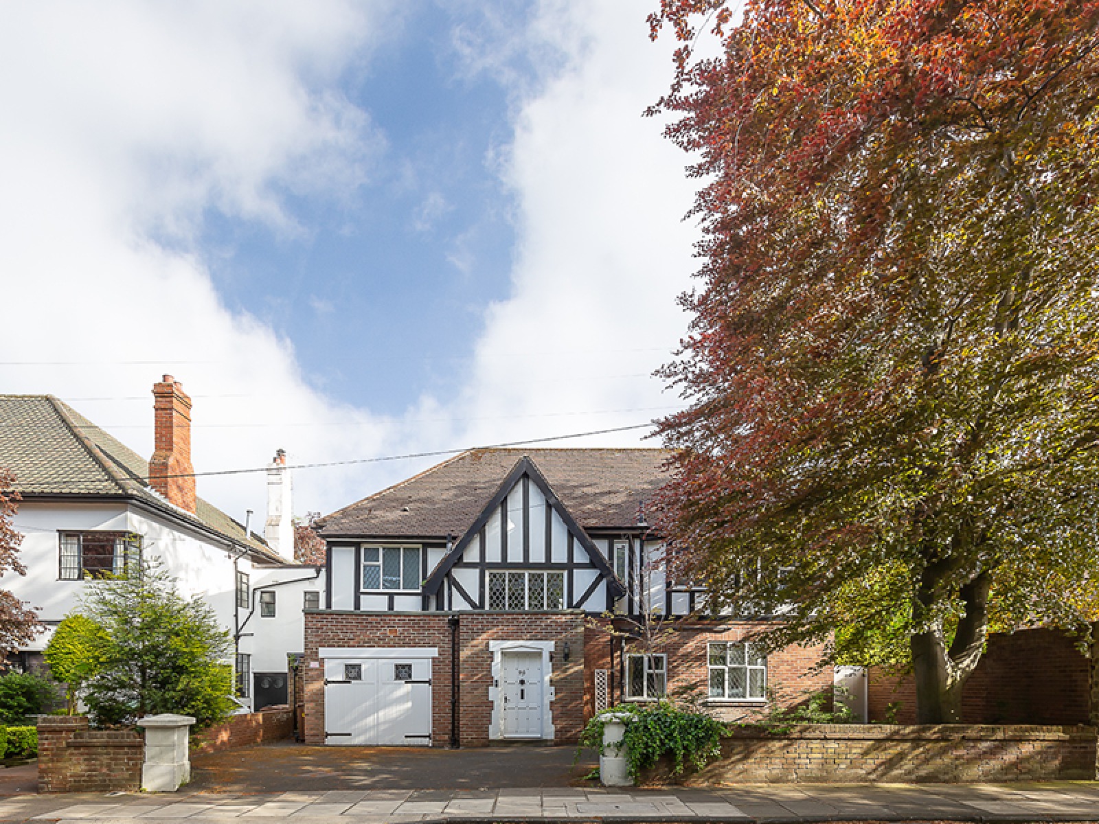 Take a Look Around This Tudoresque Home on Elmfield Road in Gosforth Living North